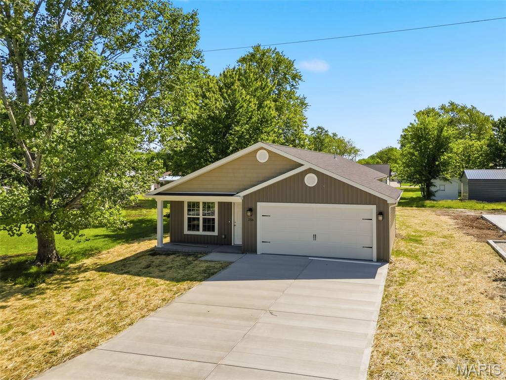 256 Walnut Street Hawk Point, MO 63349 - Photo 7 of 35
