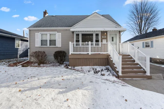 $249,900 | 7345 Woodmar Avenue, Hammond, IN 46323