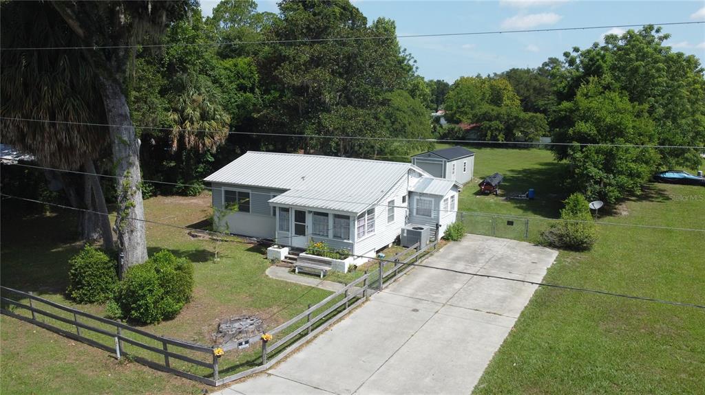 2995 Northeast 97th Street Road Anthony, FL 32617 - Photo 3 of 19