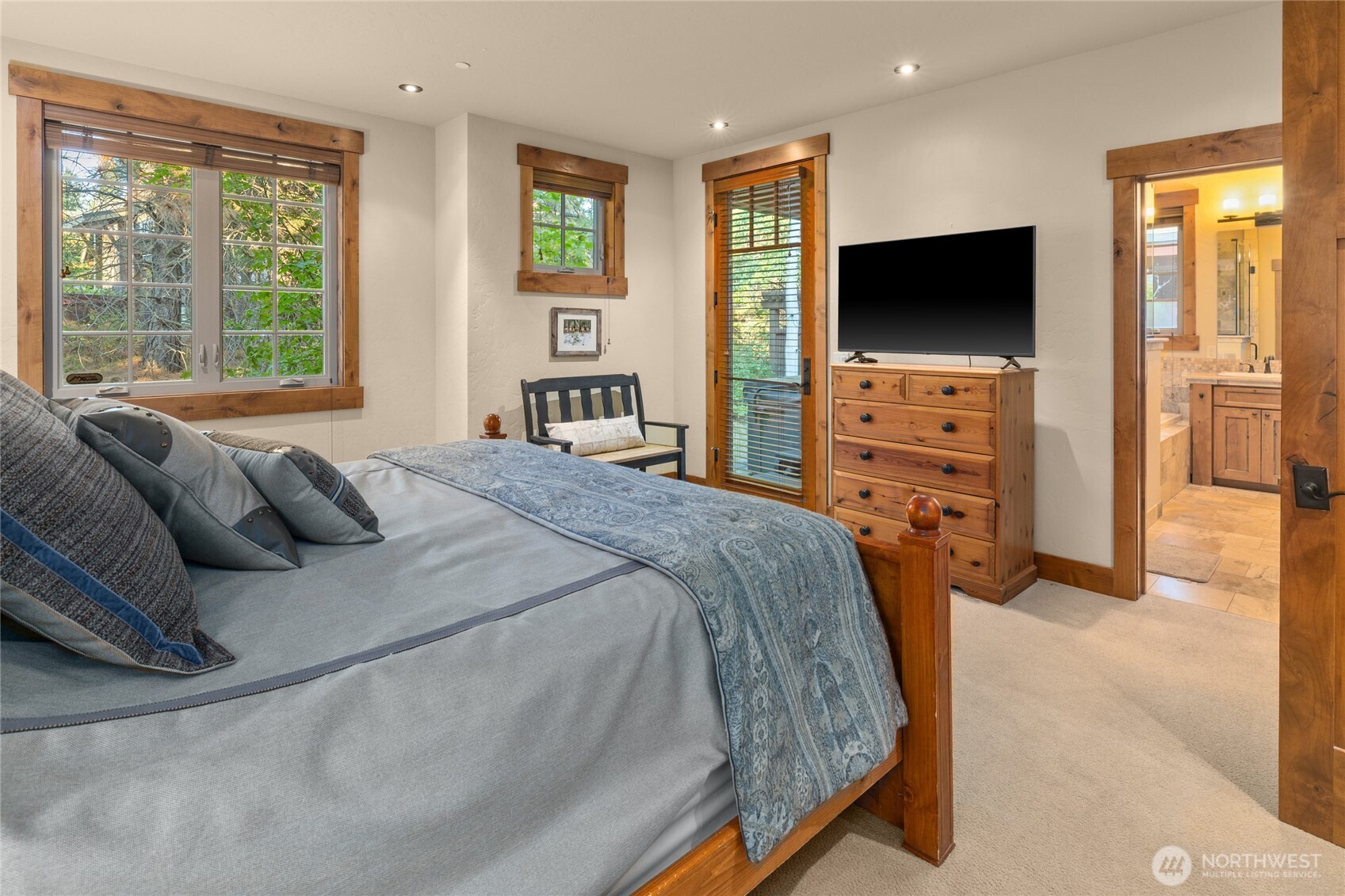 223 Cake Cle Elum, WA 98922 - Photo 15 of 33 a bedroom with a bed and a flat screen tv