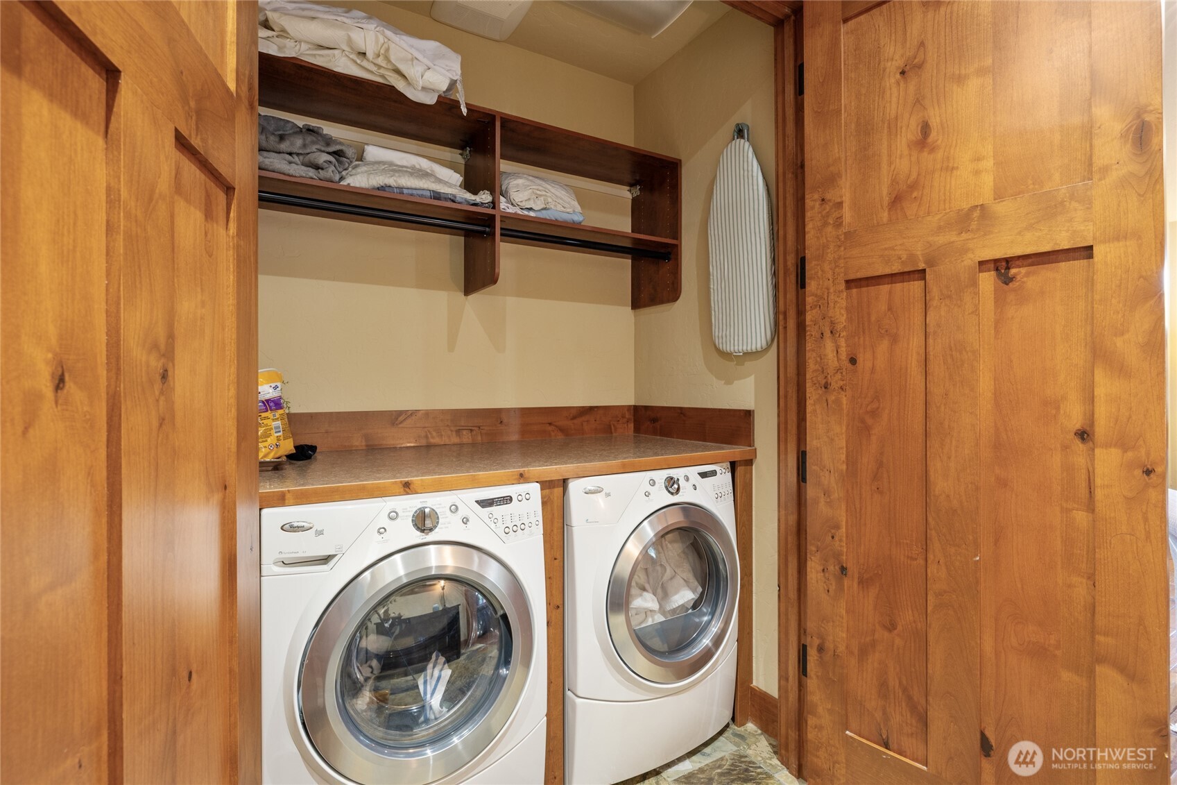 223 Cake Cle Elum, WA 98922 - Photo 27 of 33 a utility room with dryer and washer