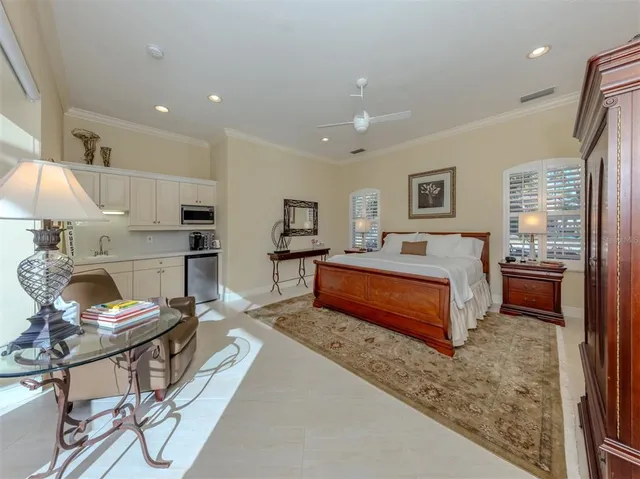 $1,200,000 | 300 Stone Briar Creek Drive, Venice, FL 34292