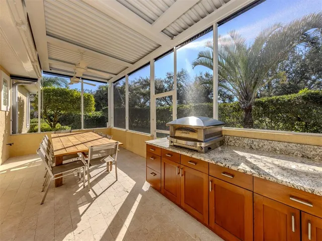 $1,200,000 | 300 Stone Briar Creek Drive, Venice, FL 34292