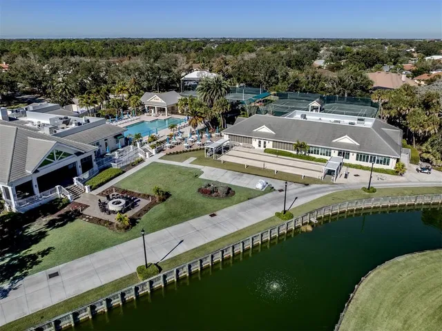 $1,200,000 | 300 Stone Briar Creek Drive, Venice, FL 34292
