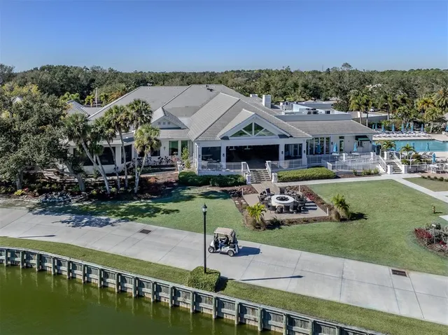 $1,200,000 | 300 Stone Briar Creek Drive, Venice, FL 34292