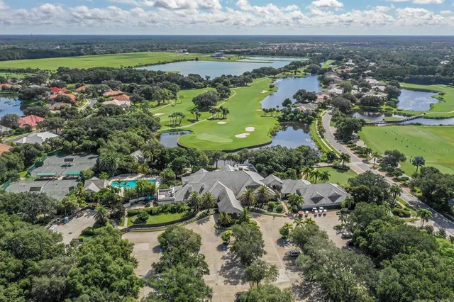 $1,200,000 | 300 Stone Briar Creek Drive, Venice, FL 34292