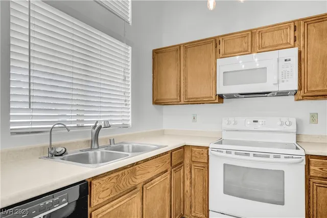 $350,000 | 2720 Cathedral Lane, Las Vegas, NV 89108