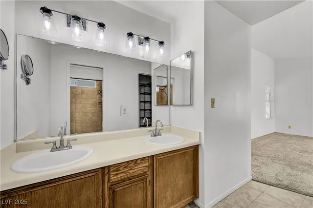 $350,000 | 2720 Cathedral Lane, Las Vegas, NV 89108