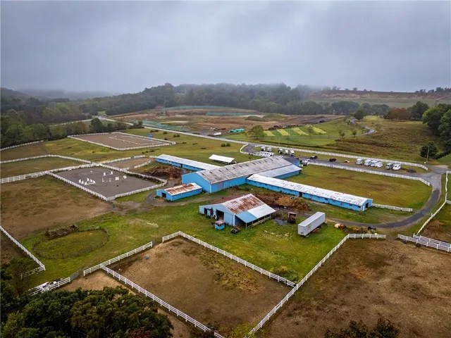 a view of an outdoor space and city view