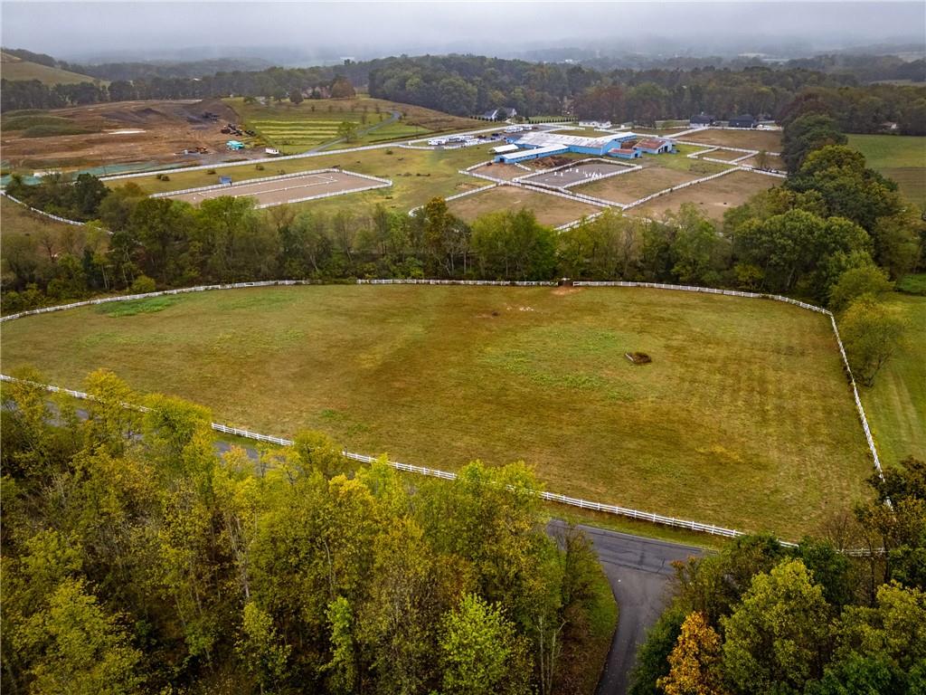 332 Overbrook Road Valencia, PA 16059 - Photo 7 of 50 a view of an ocean and a mountain