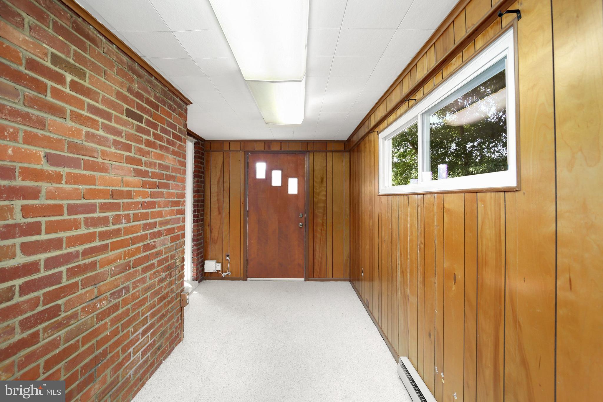 2005 Dennis Avenue Silver Spring, MD 20902 - Photo 11 of 30 Gallery Image 11
