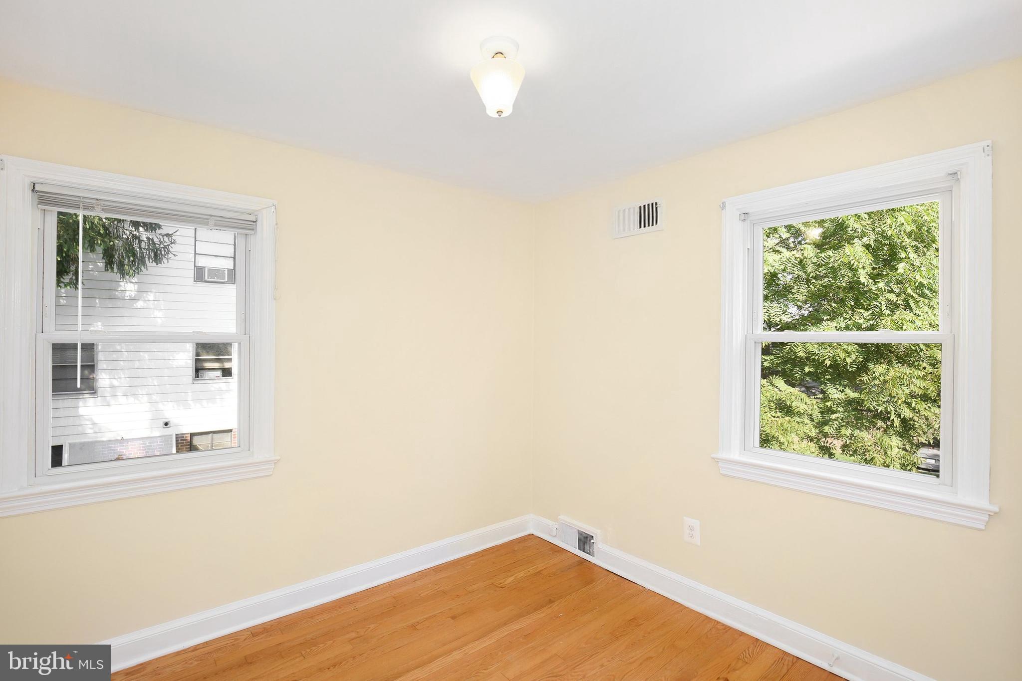 2005 Dennis Avenue Silver Spring, MD 20902 - Photo 14 of 30 Gallery Image 14
