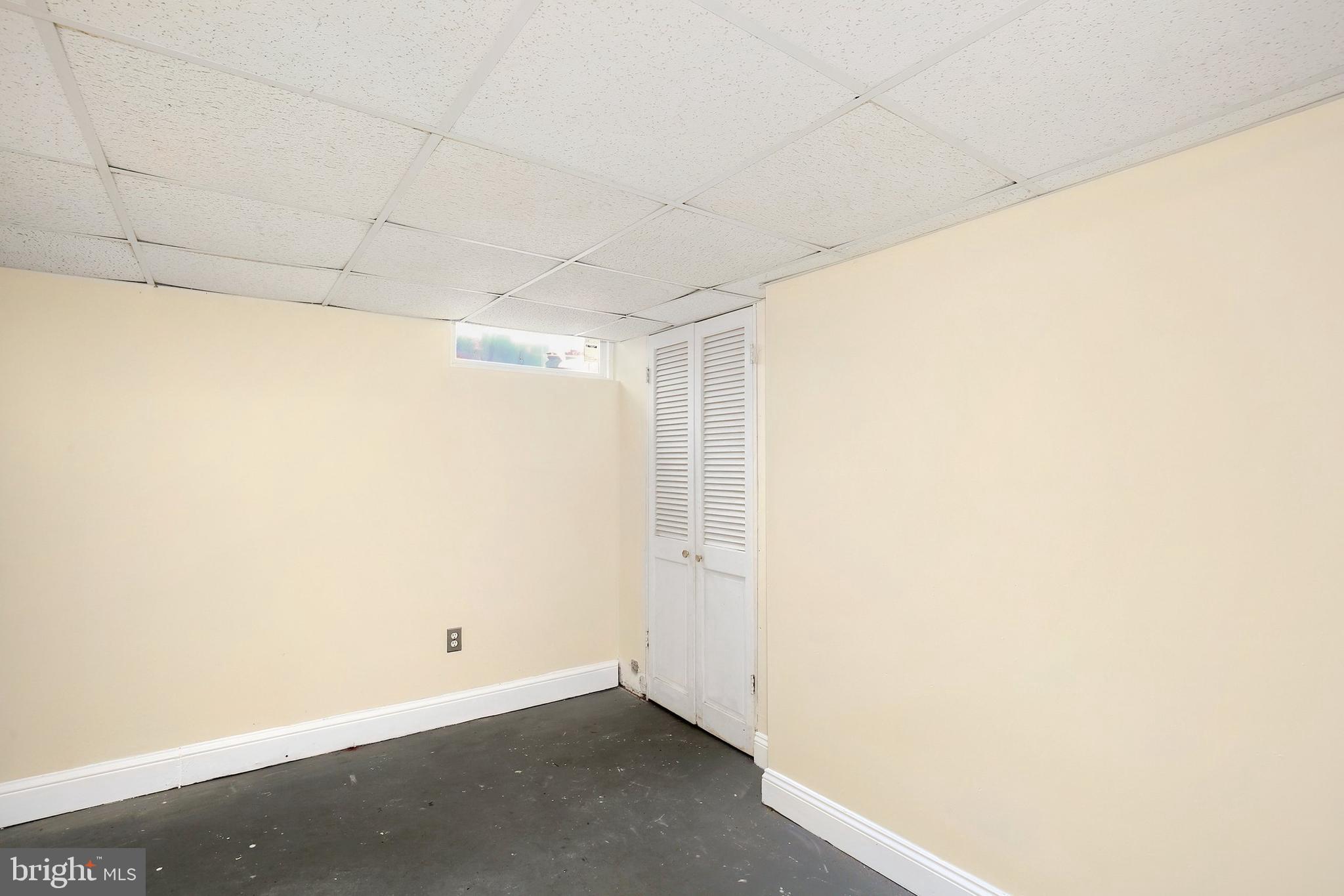 2005 Dennis Avenue Silver Spring, MD 20902 - Photo 18 of 30 Gallery Image 18