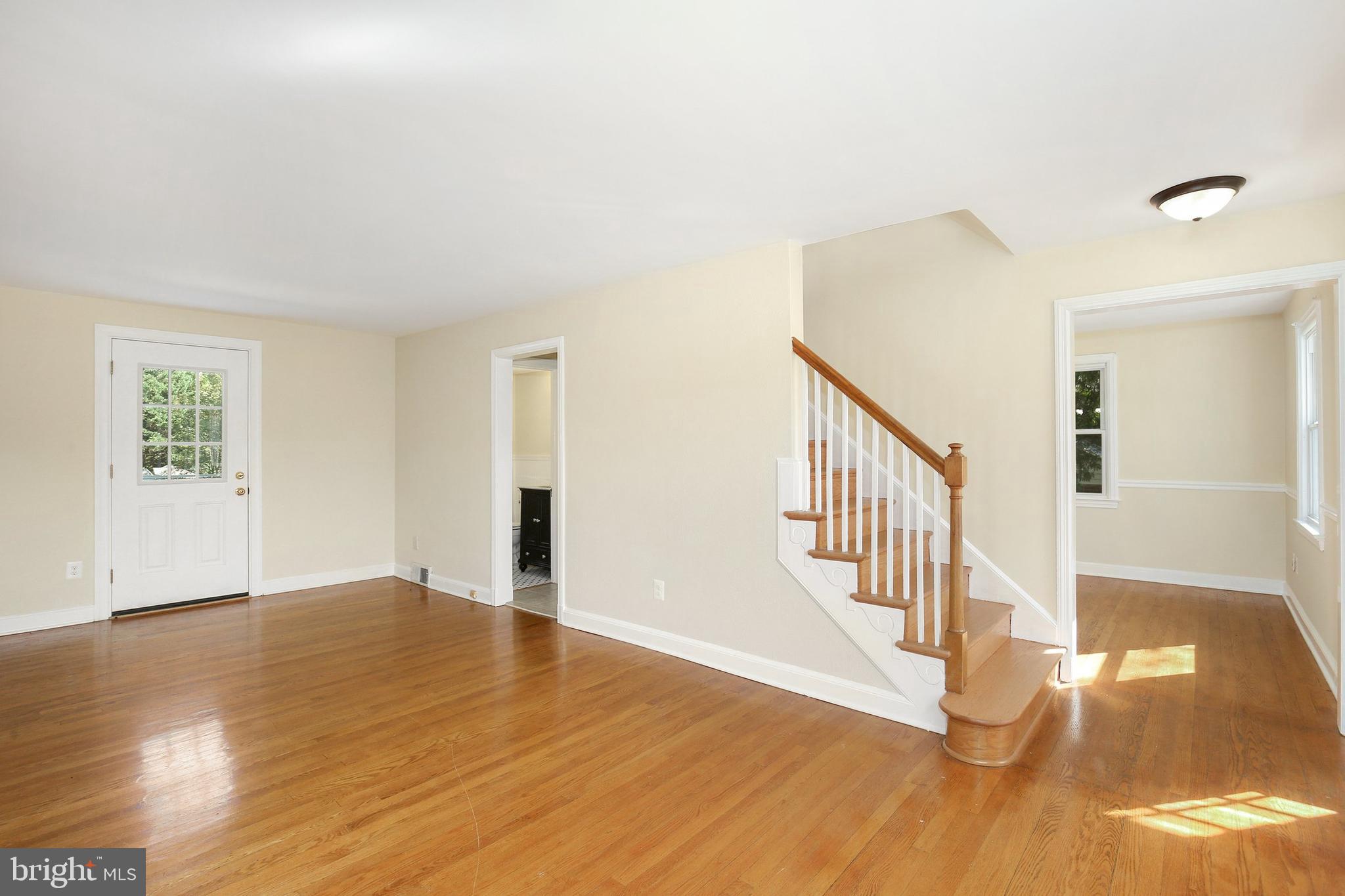 2005 Dennis Avenue Silver Spring, MD 20902 - Photo 6 of 30 Gallery Image 6