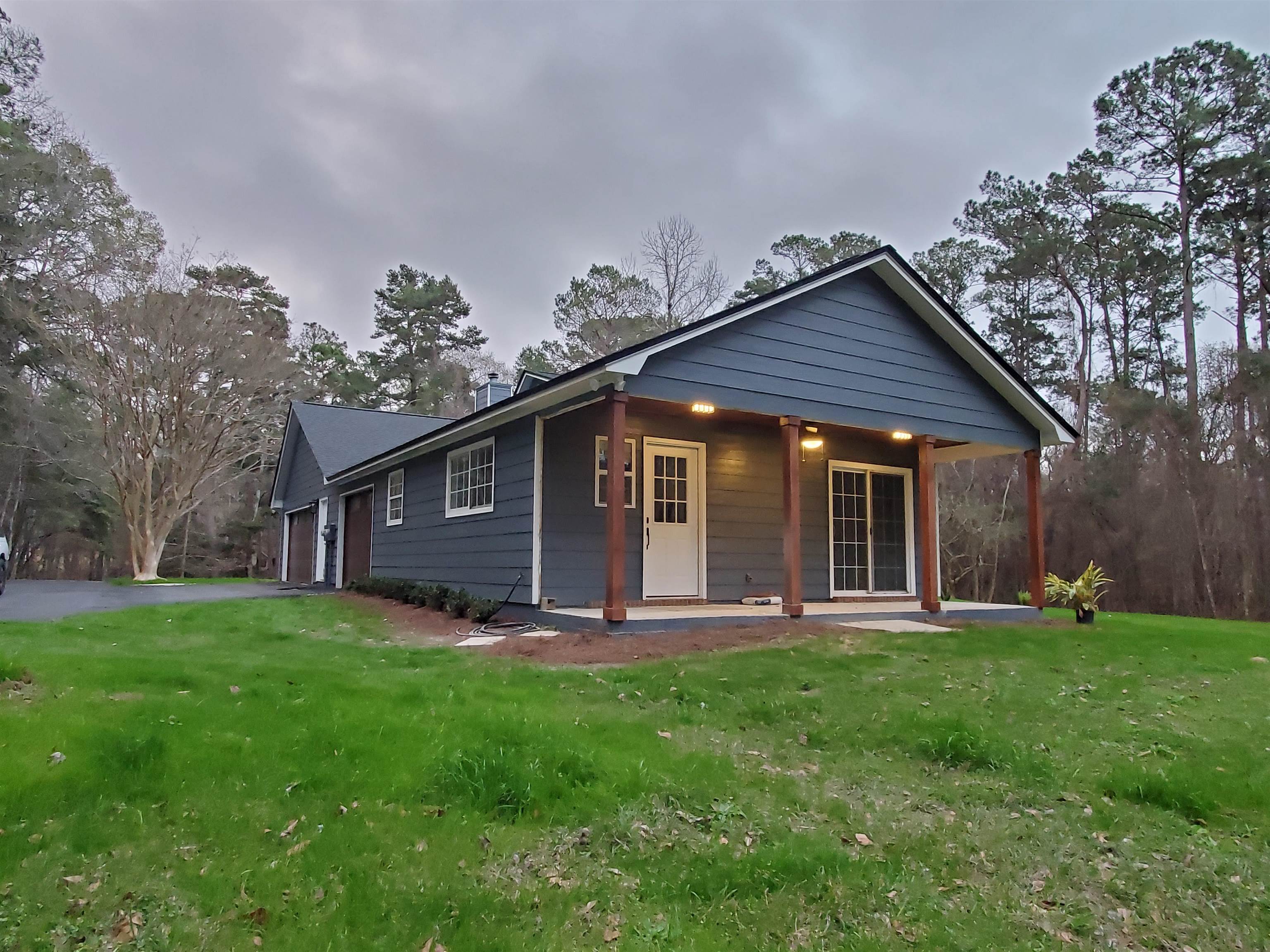 361 Beaver Lake Road Tallahassee, FL 32312 - Photo 3 of 14 Gallery Image 3