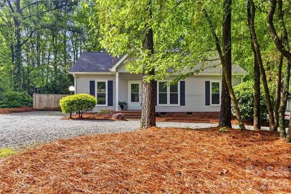$379,000 | 325 Enchanted Drive, Matthews, NC 28104