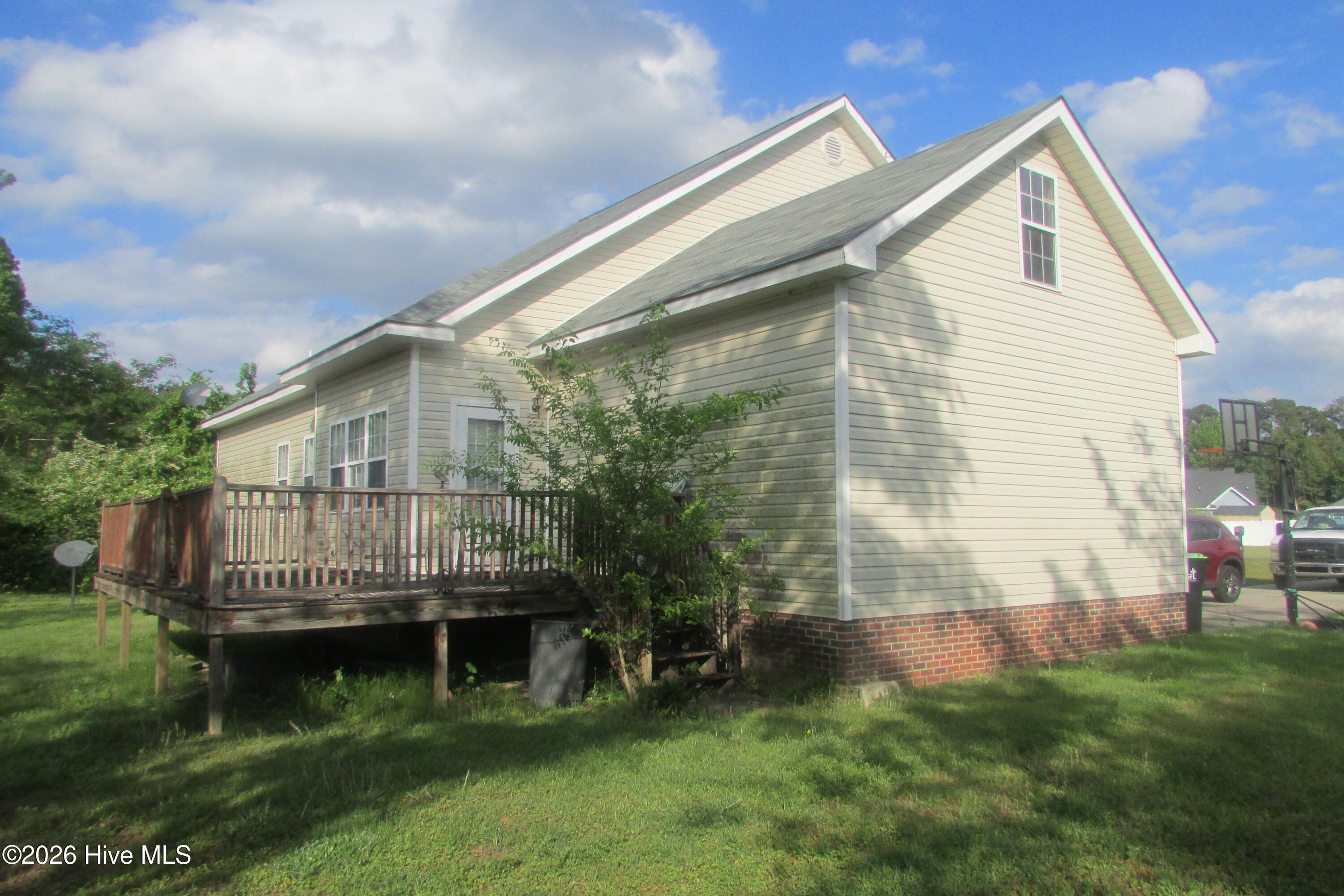 101 Terrell Lane Clinton, NC 28328 - Photo 5 of 14 IMG_4990