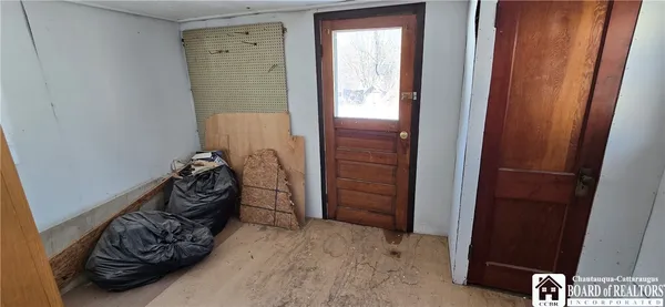 $27,900 | 18247 Highway 6, East Smethport, PA 16730