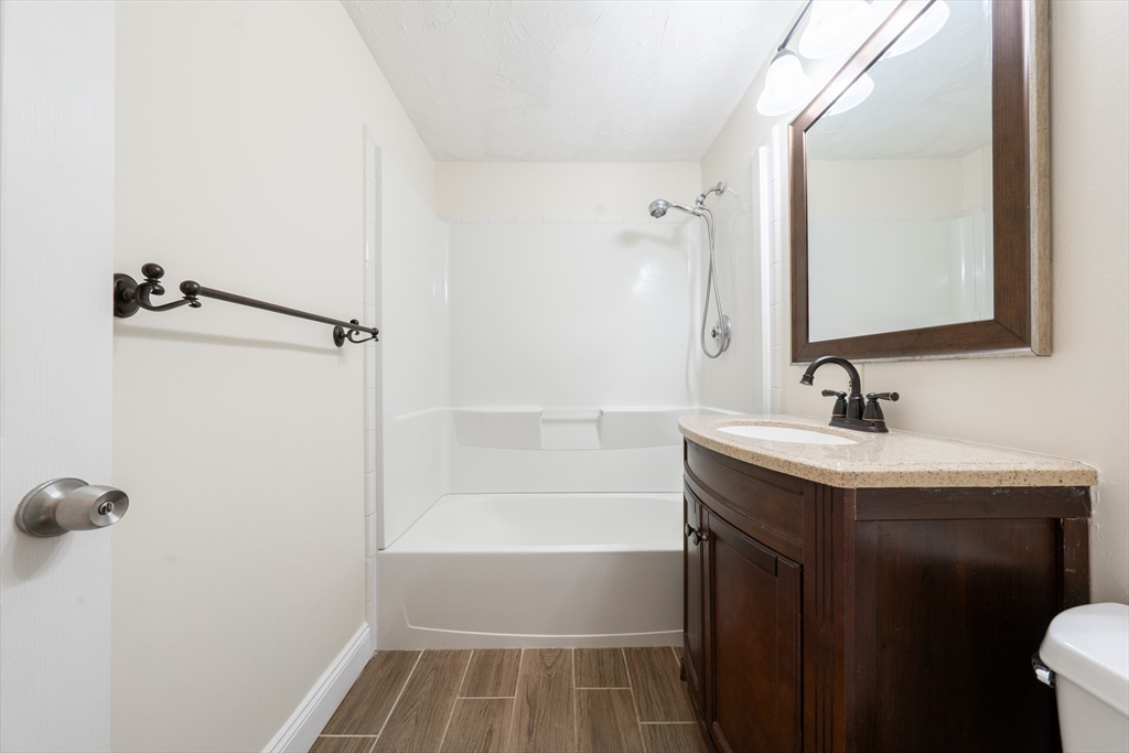 1186 Worcester Road, Unit 521 Framingham, MA 01702 - Photo 9 of 16