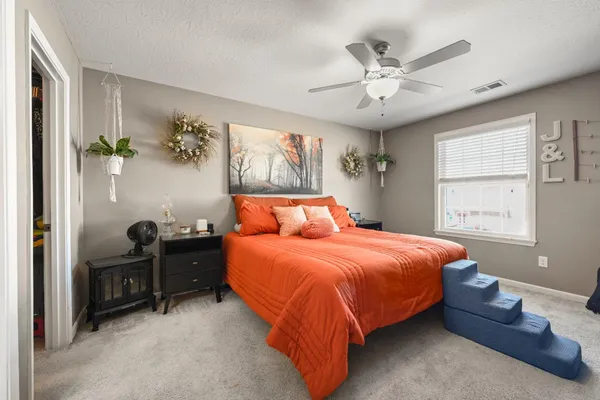 $198,000 | 211 Westwind Lane, Lawrenceburg, IN 47025