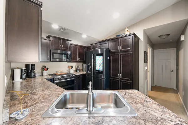 $198,000 | 211 Westwind Lane, Lawrenceburg, IN 47025