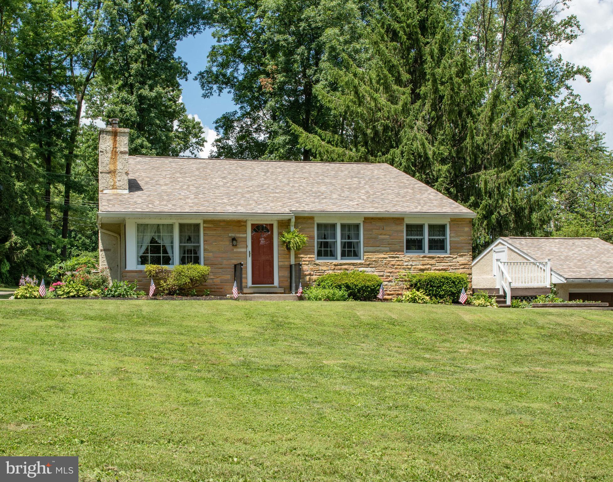 29 Marian Road Phoenixville, PA 19460 - Photo 1 of 32 Gallery Image 1