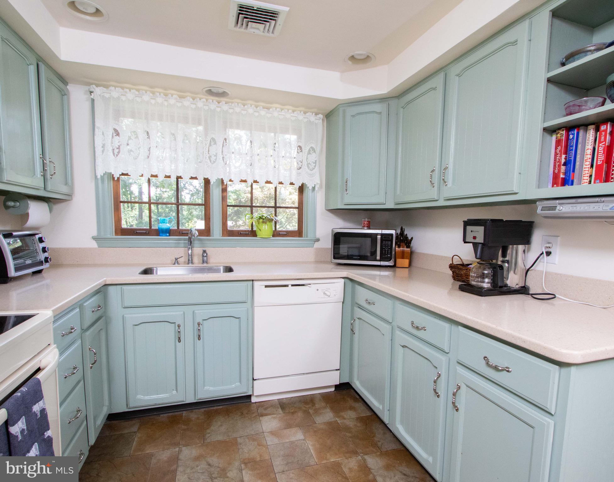29 Marian Road Phoenixville, PA 19460 - Photo 13 of 32 Gallery Image 13