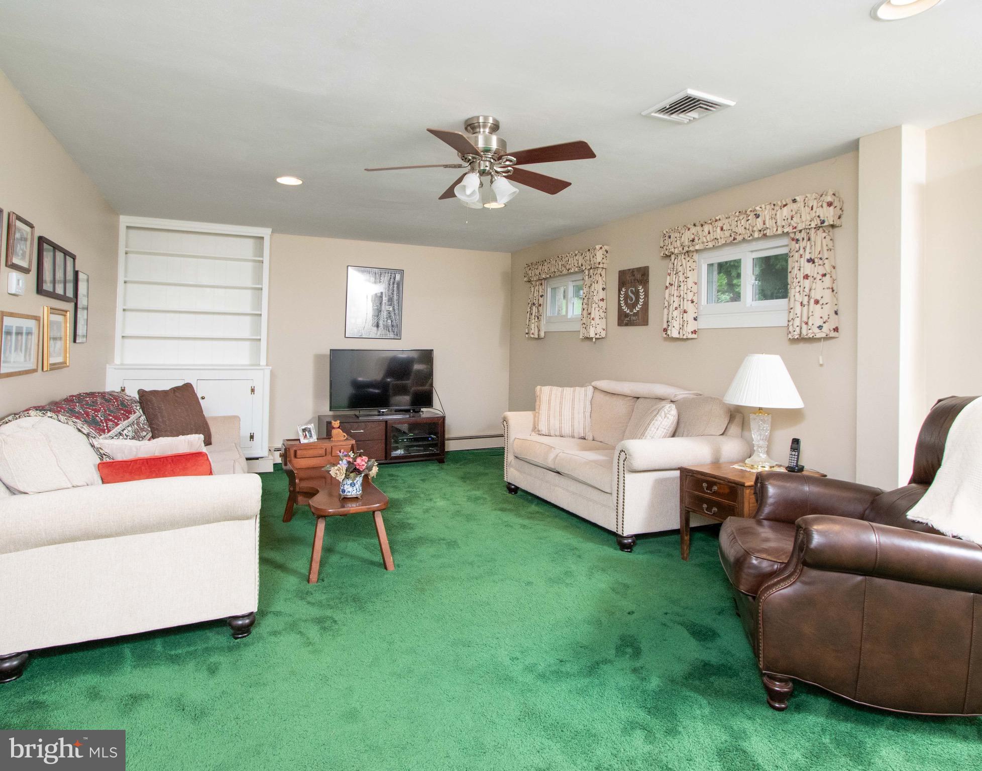29 Marian Road Phoenixville, PA 19460 - Photo 21 of 32 family room