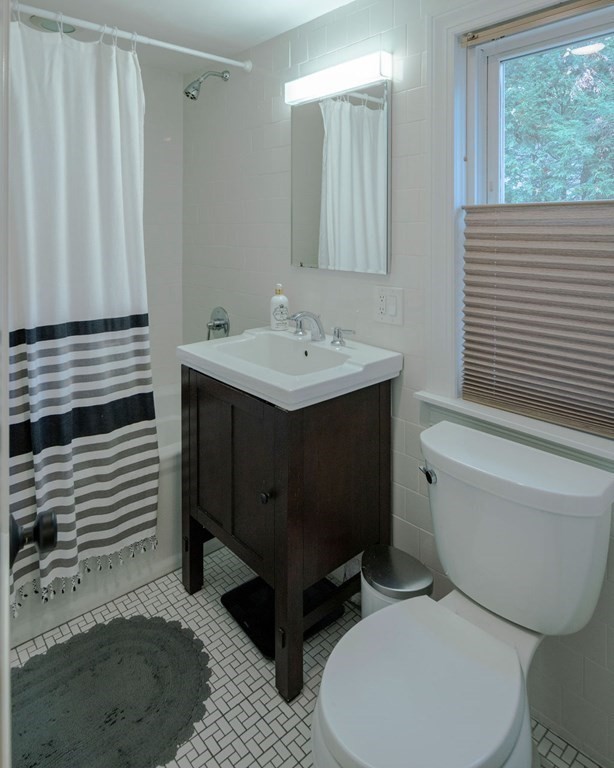 6 Ledgewood Road Boston, MA 02132 - Photo 16 of 22 Gallery Image 16