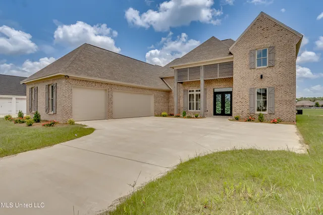 $675,000 | 134 Genoa Drive, Unit LOT 124, Madison, MS 39110