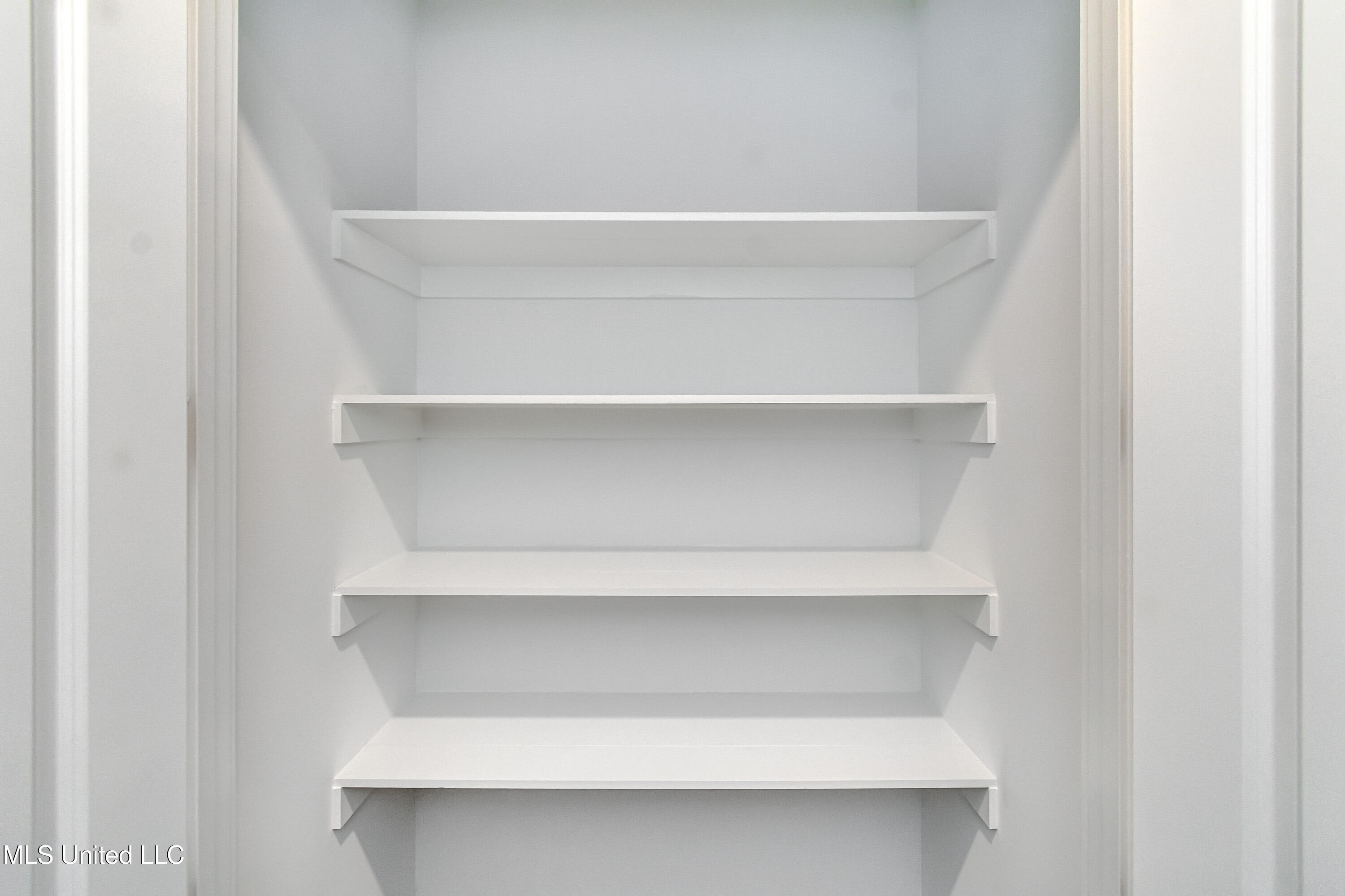 134 Genoa Drive, Unit LOT 124 Madison, MS 39110 - Photo 20 of 63 134 Genoa-24