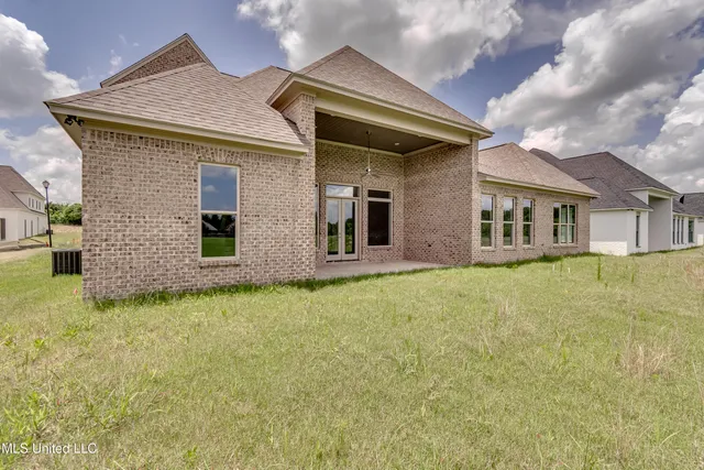 $675,000 | 134 Genoa Drive, Unit LOT 124, Madison, MS 39110