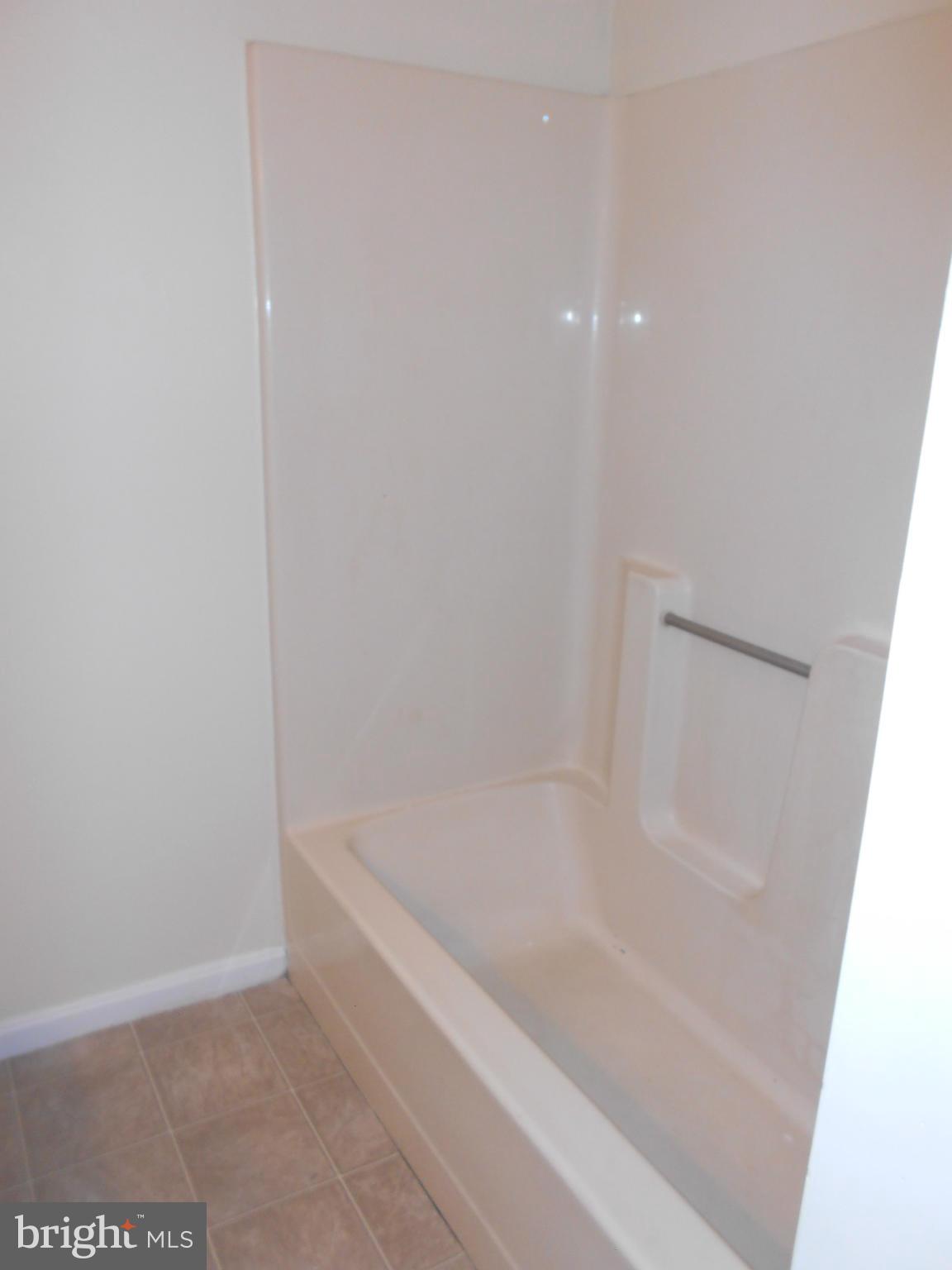 5432 Moose Lodge Road Cambridge, MD 21613 - Photo 15 of 23 Bath (Master)