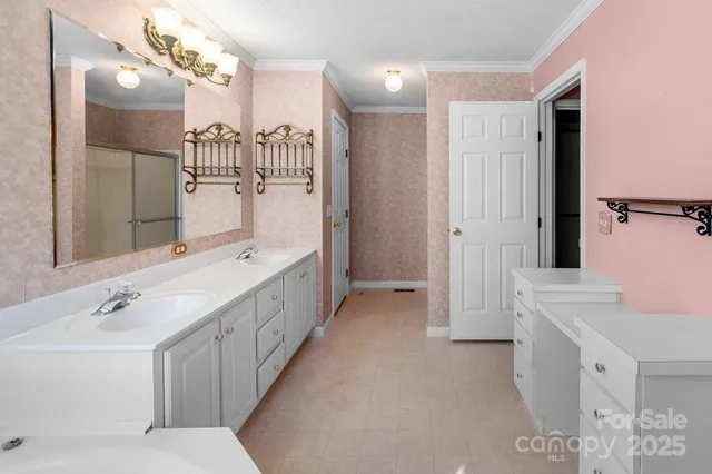 $750,000 | 2716 Camp Creek Road, Lancaster, SC 29720