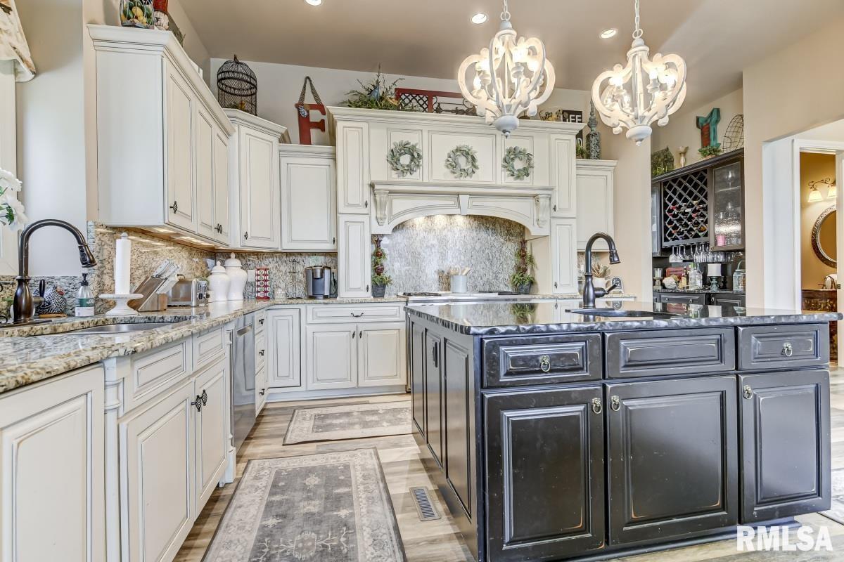 107 Linden Lane Springfield, IL 62712 - Photo 22 of 91 Gallery Image 22