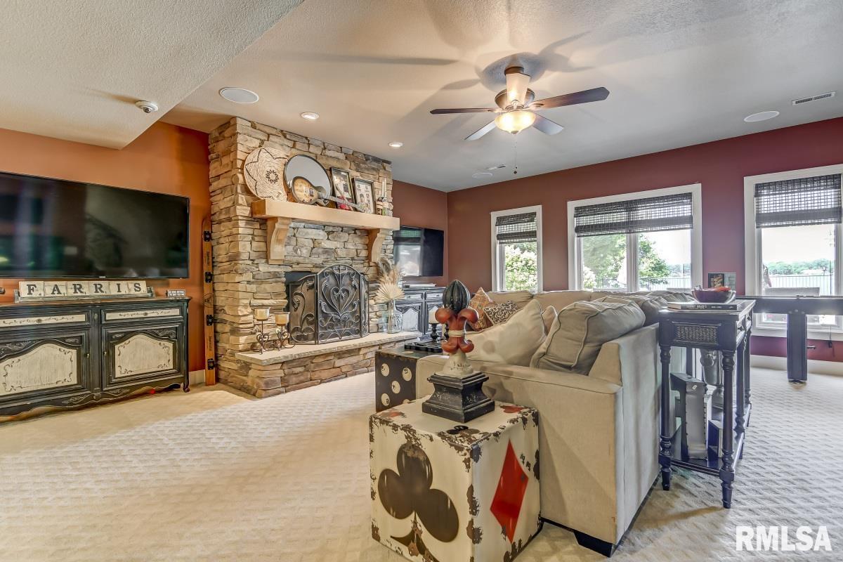 107 Linden Lane Springfield, IL 62712 - Photo 45 of 91 Gallery Image 45