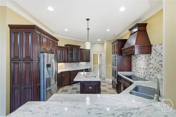 $1,040,000 | 1108 Saint Catherine Circle, Richmond Hill, GA 31324