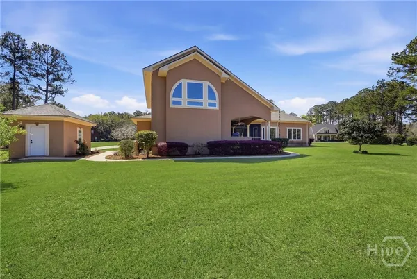 $1,040,000 | 1108 Saint Catherine Circle, Richmond Hill, GA 31324