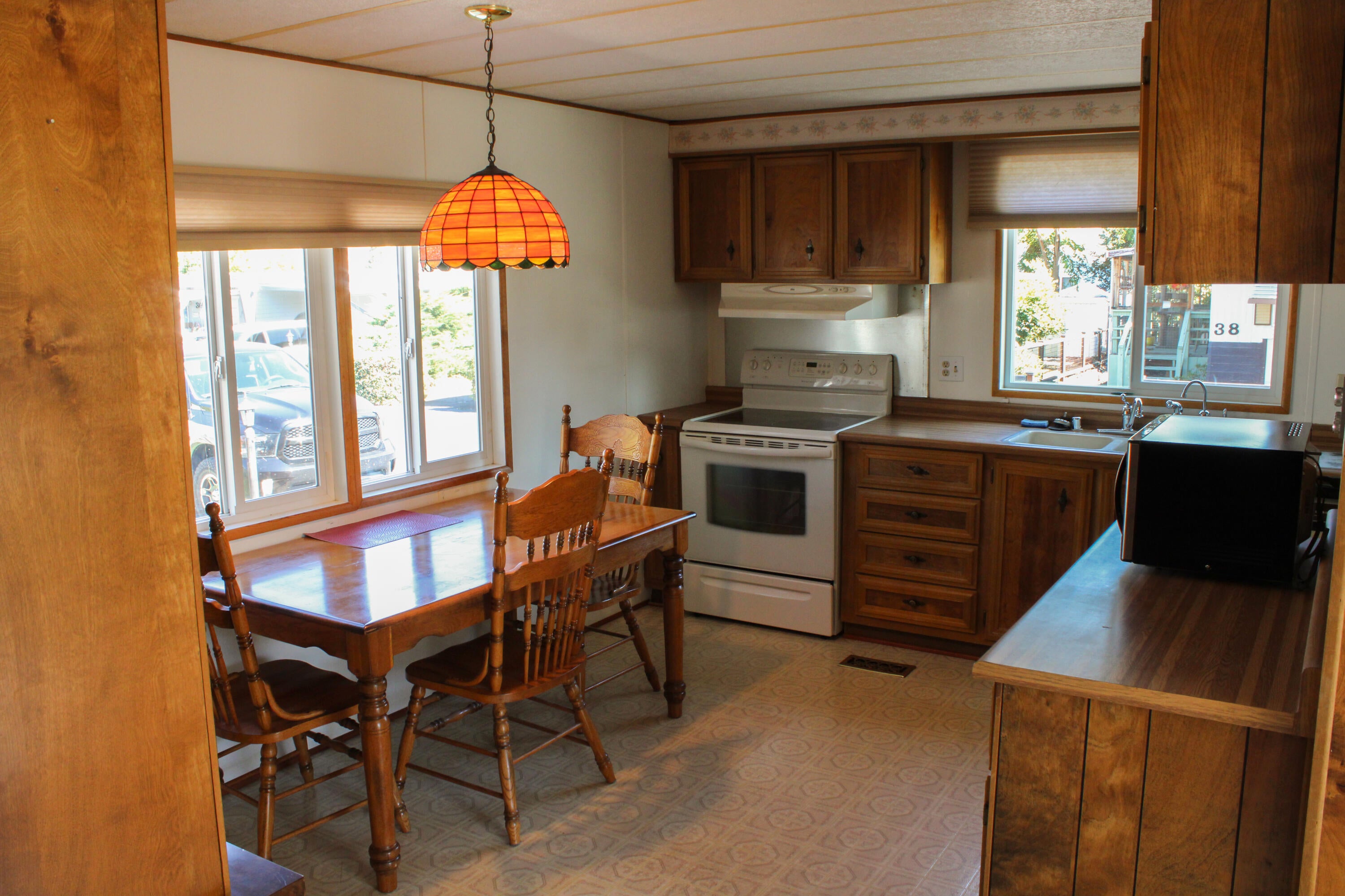 355 Colver Road, Unit 45 Talent, OR 97540 - Photo 4 of 21 IMG_3624