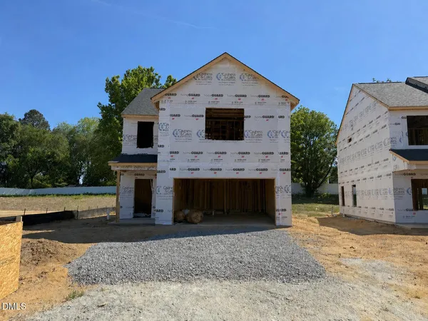 $314,500 | 109 Crossvine Street, Unit (LOT 10), Selma, NC 27576