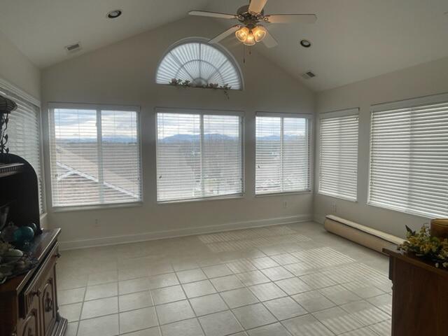 376 Villa View Point Johnson City, TN 37604 - Photo 11 of 29 Sunroom