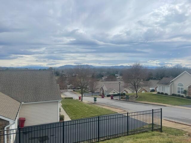 376 Villa View Point Johnson City, TN 37604 - Photo 8 of 29 Yard