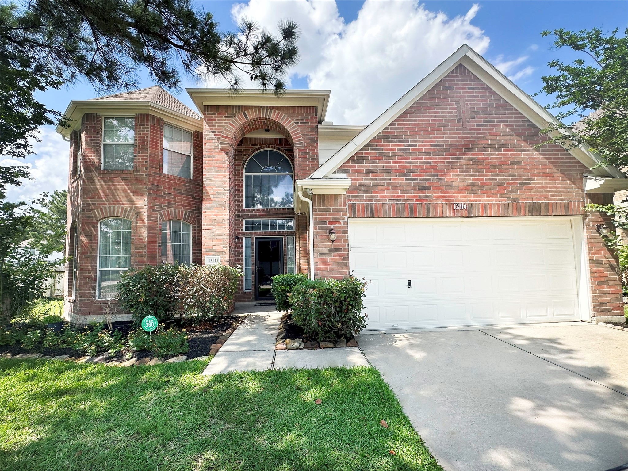 12114 Saybrook Point Lane Tomball, TX 77375 - Photo 4 of 46
