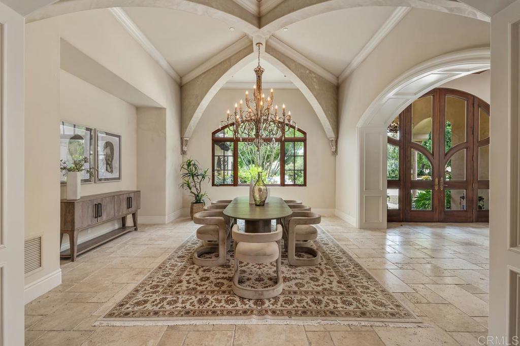 7090 Via Guadalupe Rancho Santa Fe, CA 92067 - Photo 8 of 59