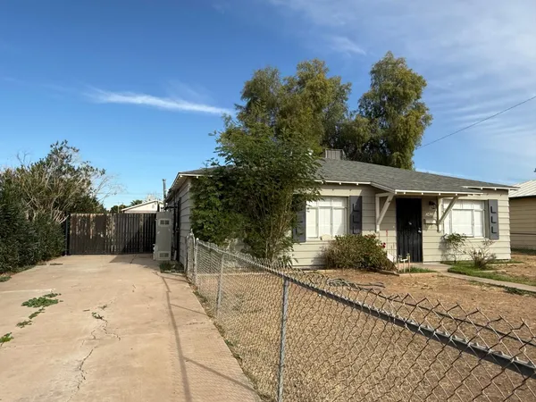 $1,875 | 3422 East Taylor Street, Phoenix, AZ 85008