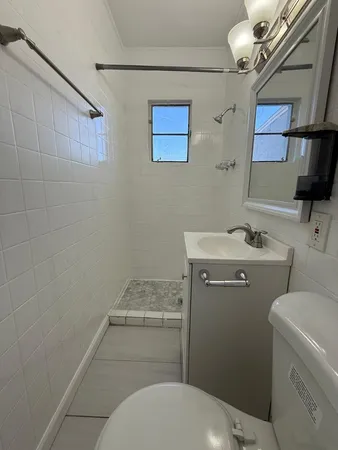$1,875 | 3422 East Taylor Street, Phoenix, AZ 85008
