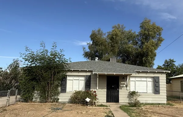 $1,945 | 3422 East Taylor Street, Phoenix, AZ 85008