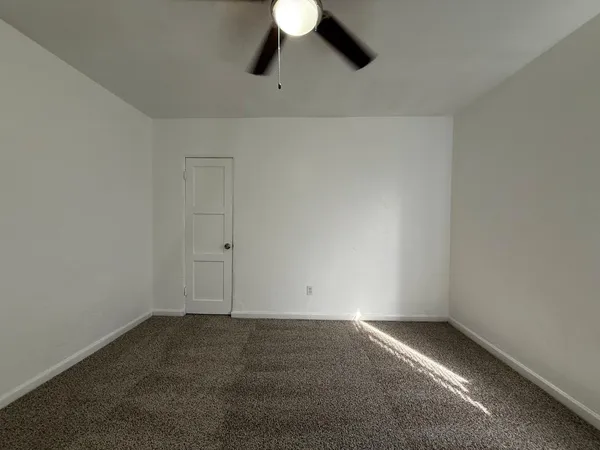 $1,945 | 3422 East Taylor Street, Phoenix, AZ 85008