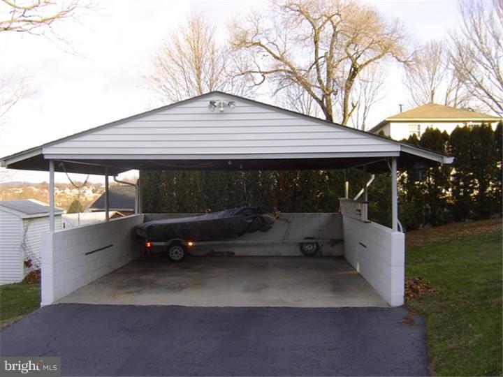 813 Cameron Street Shillington, PA 19607 - Photo 13 of 14 Gallery Image 13