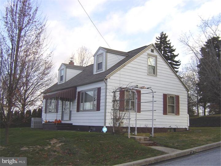 813 Cameron Street Shillington, PA 19607 - Photo 14 of 14 Exterior